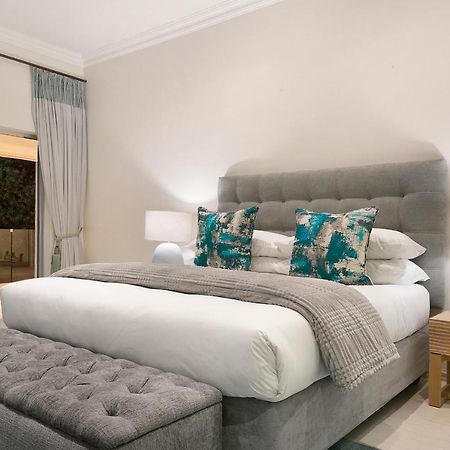 Luxury Serviced Mountain Villa In Constantia Кейптаун Экстерьер фото